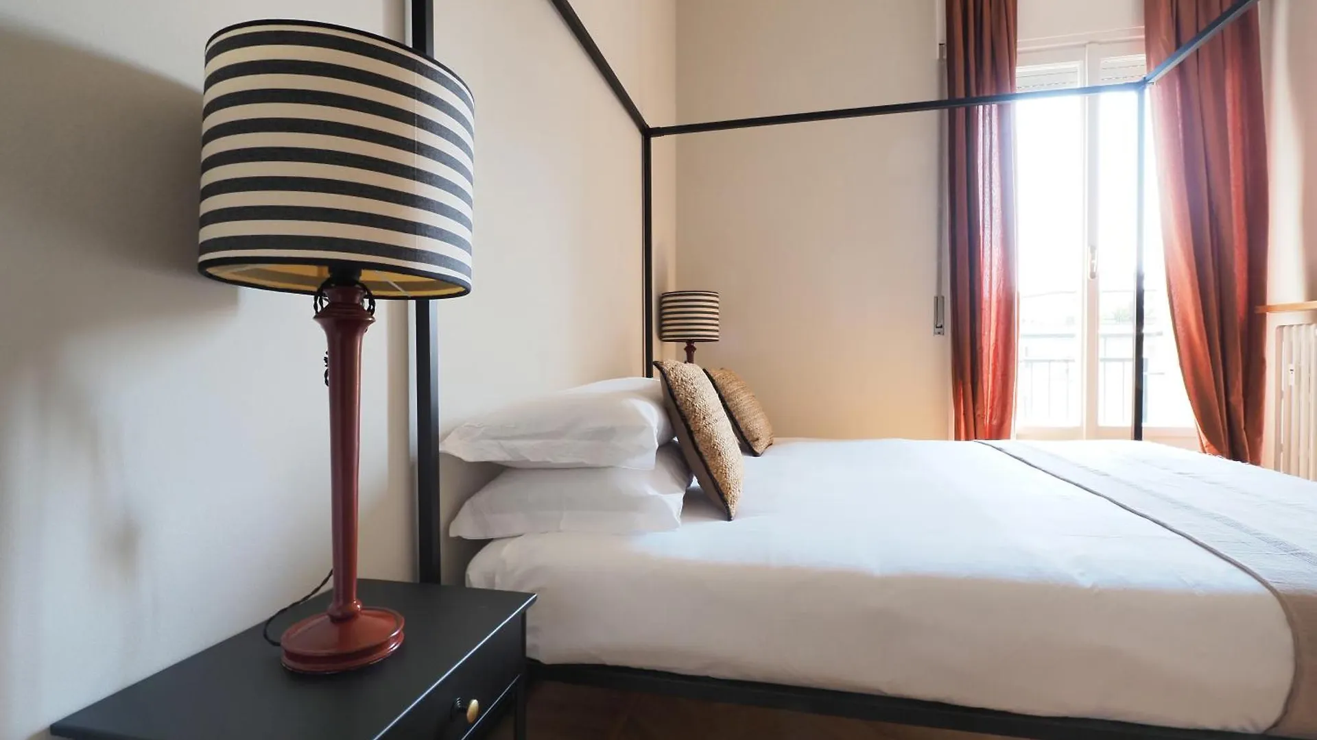 Elegant Moscova Apt Milán