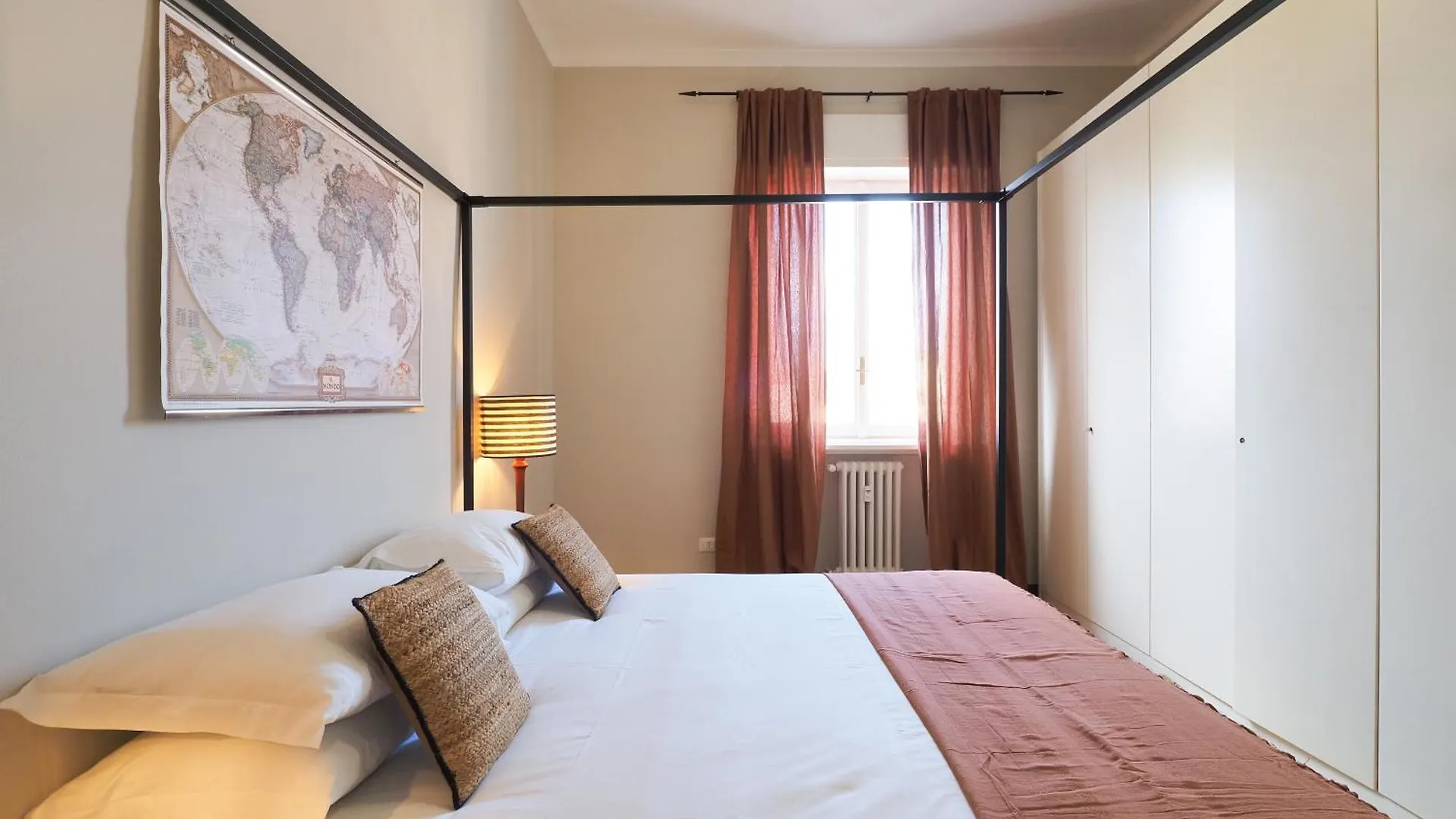 Elegant Moscova Apt Milán Apartmán